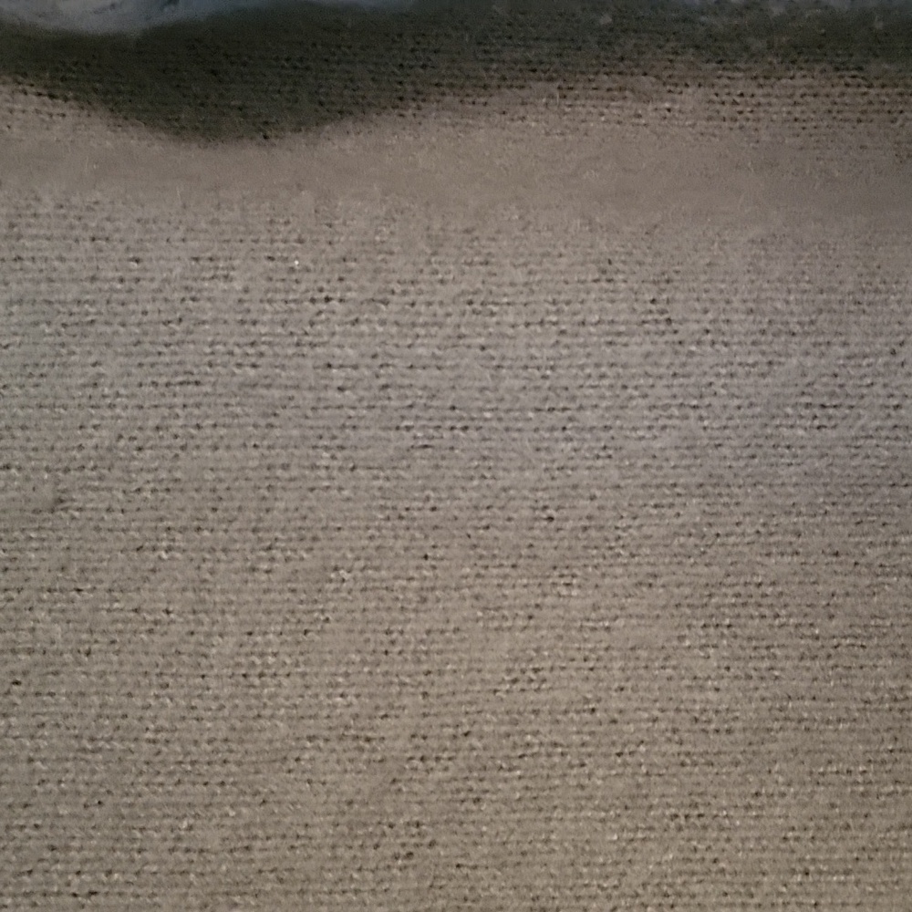 Sweater - Picture 2 of 7